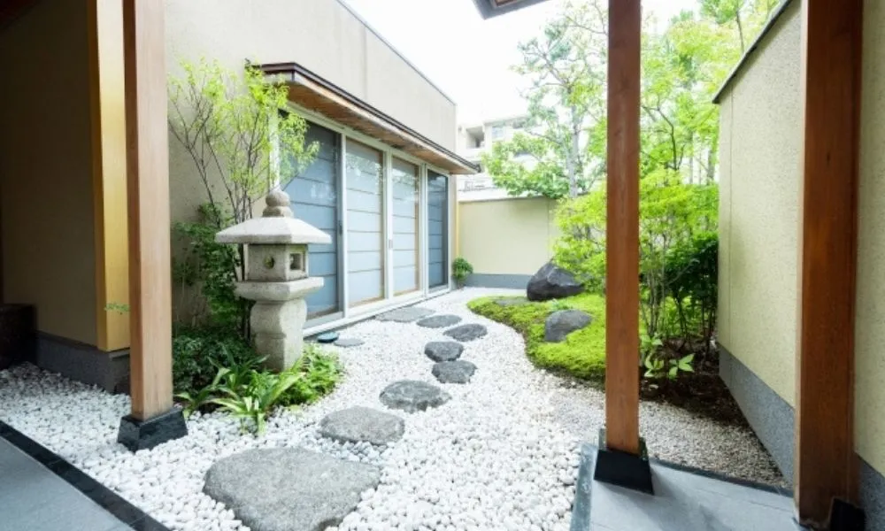 サービス-事業内容